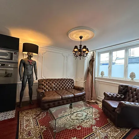 Elegant De Avec Patio La Rochelle (Charente-Maritime)